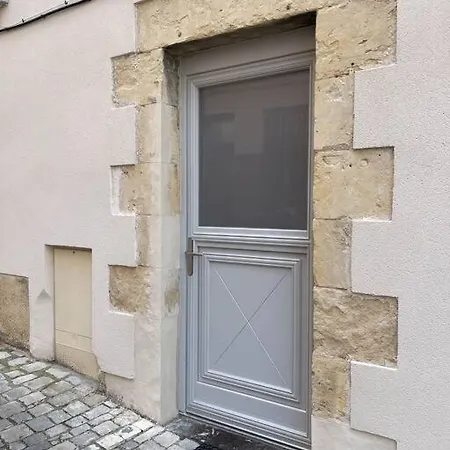 Le Cocon Des Ducs, Appartement Centre Historique Nevers Exterior photo